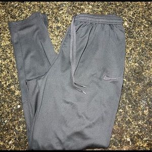Nike Men joggers